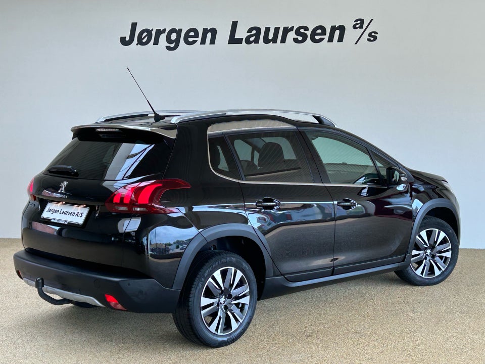 Peugeot 2008 1,6 BlueHDi 100 Edition+ 5d