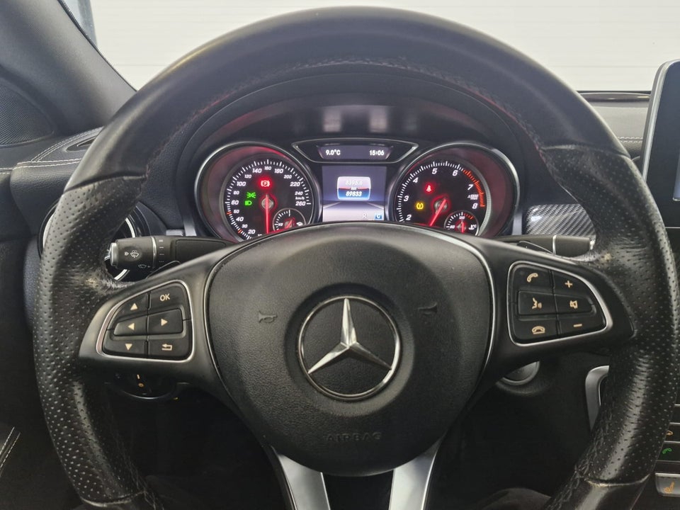 Mercedes CLA200 1,6 AMG Line Coupé 4d