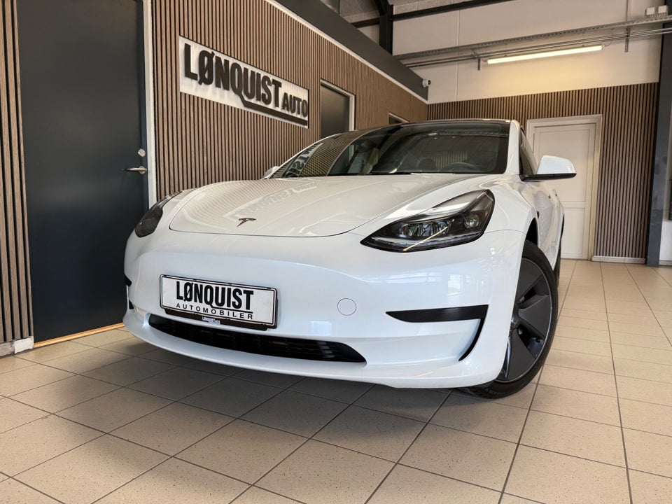 Tesla Model 3 RWD 4d
