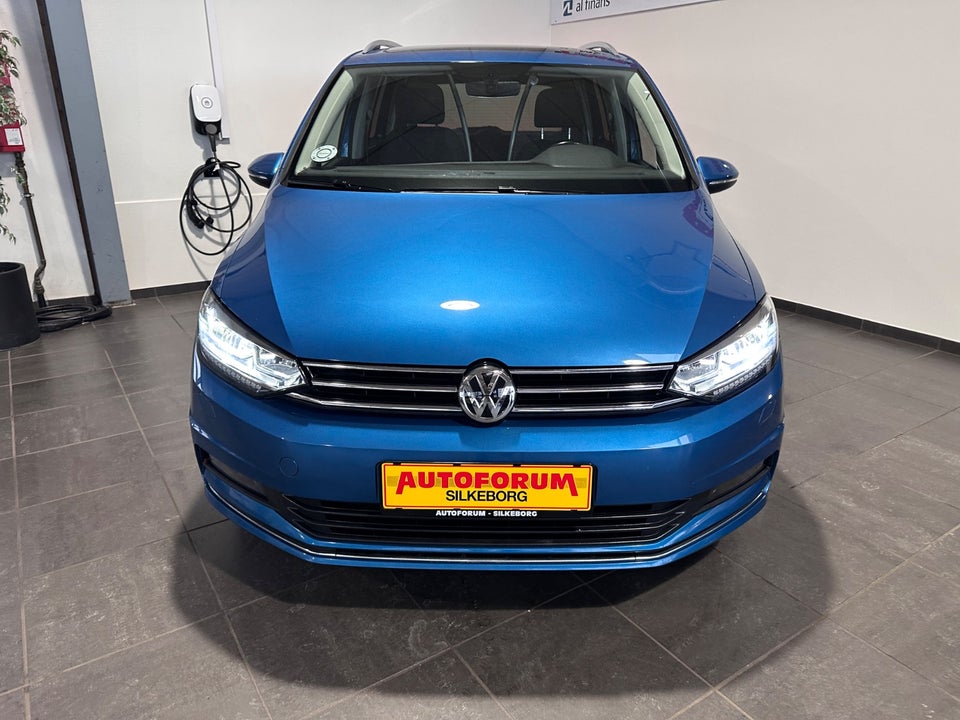 VW Touran 2,0 TDi 150 Highline DSG Van 5d