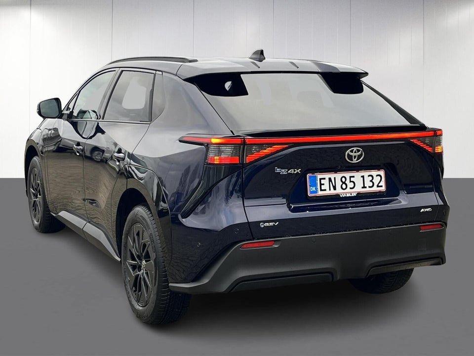 Toyota bZ4X 73 Executive AWD 5d