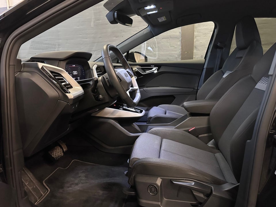 Audi Q4 e-tron 40 Advanced 5d