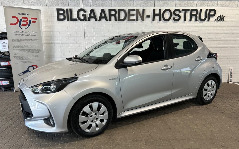 Toyota Yaris 1,5 Hybrid H3 e-CVT 5d