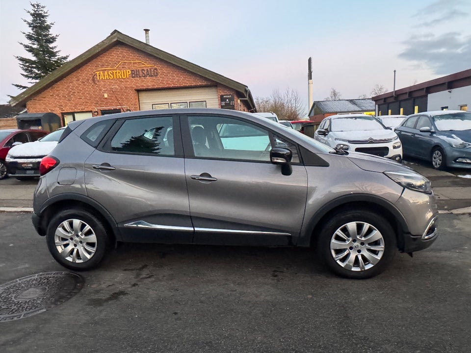 Renault Captur 0,9 TCe 90 Authentique 5d