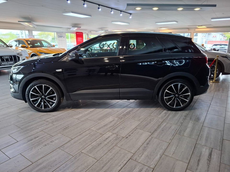 Opel Grandland X 1,6 Hybrid Ultimate aut. 5d