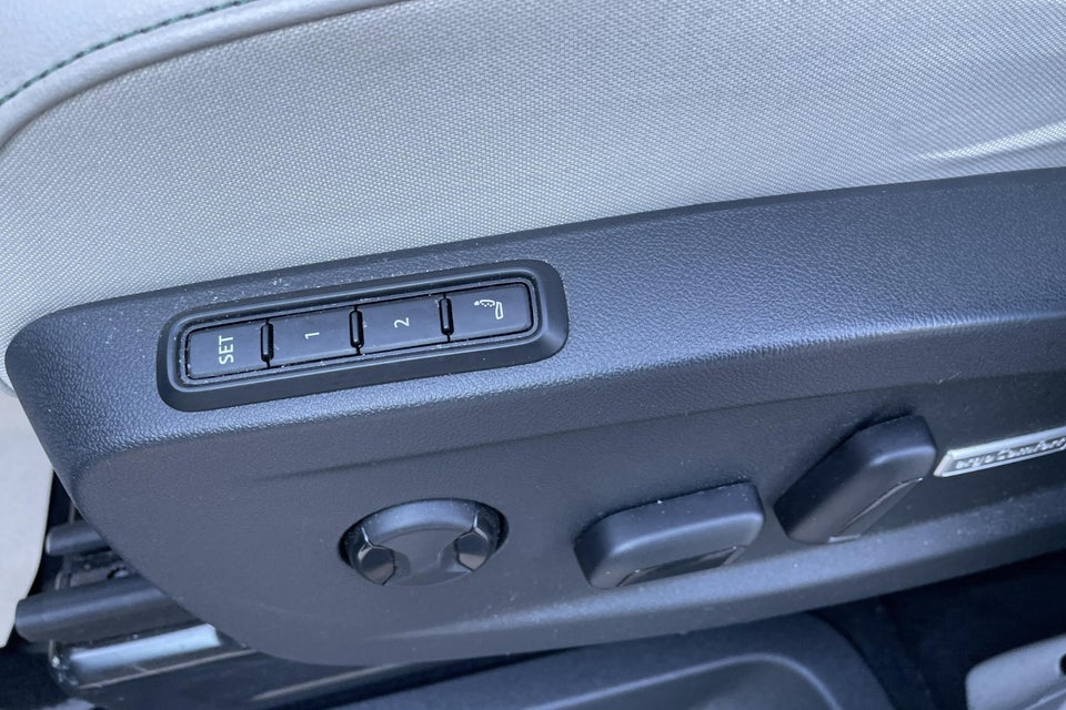 VW ID.Buzz 77 Style SWB 5d