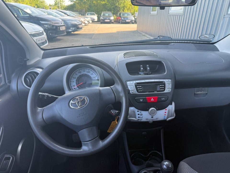 Toyota Aygo 1,0 VVT-i T2 Air 5d