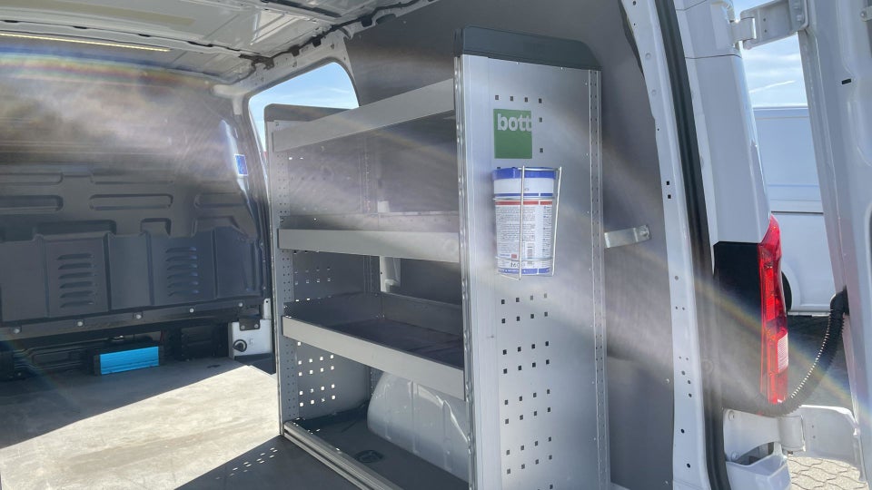 Mercedes Vito 114 2,0 CDi Kassevogn aut. L RWD