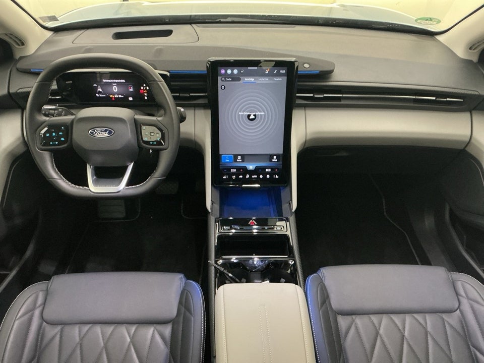 Ford Explorer 77 Premium Extended Range 5d