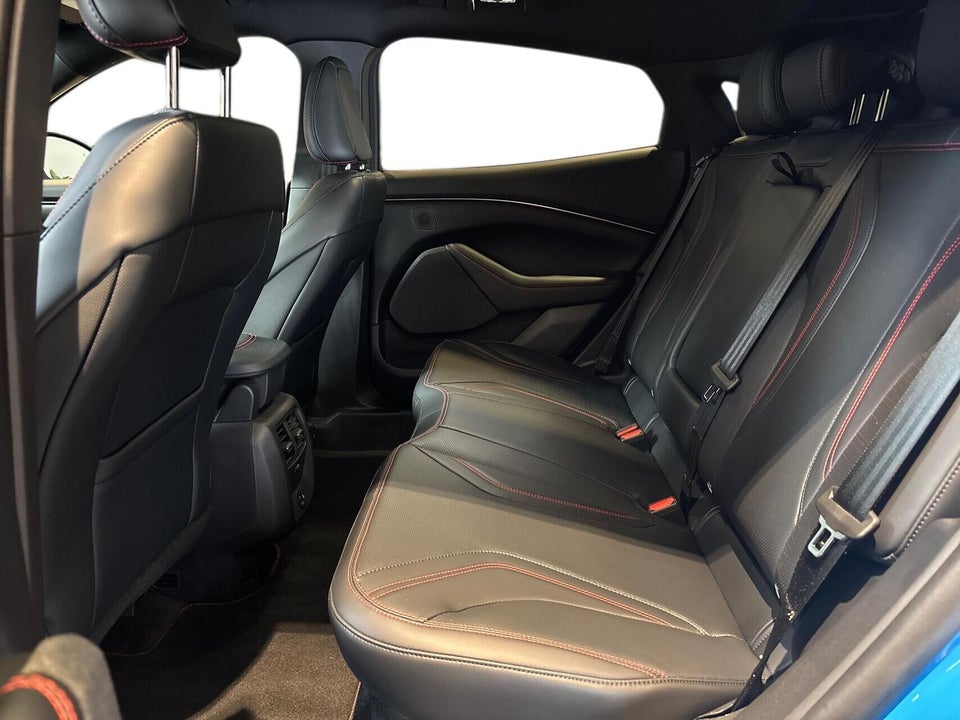 Ford Mustang Mach-E 91 Premium Extended Range AWD 5d