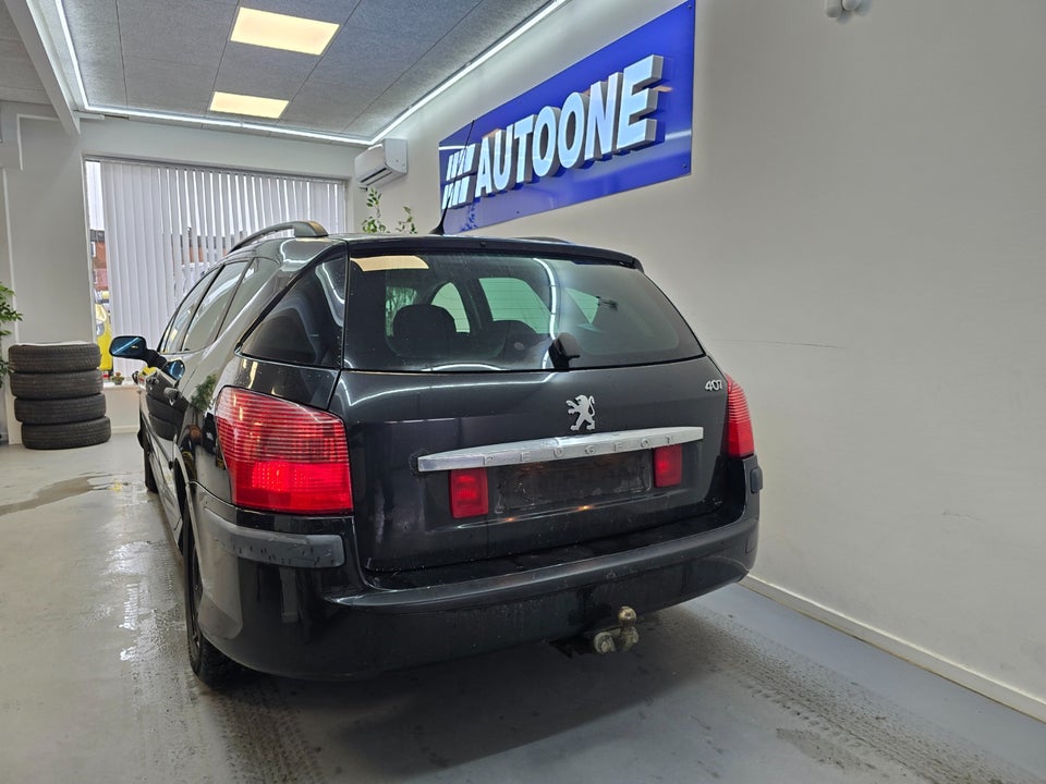 Peugeot 407 1,8 XR stc. 5d