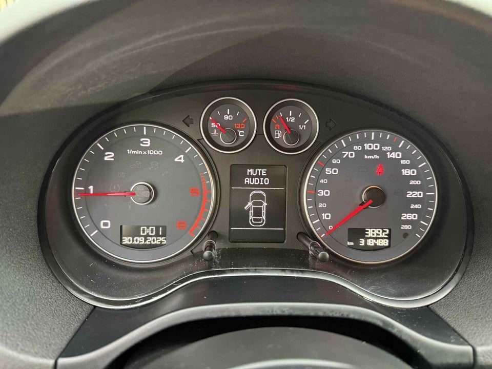 Audi A3 2,0 TDi 136 Ambiente Sportback 5d