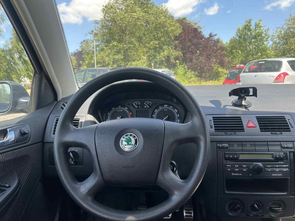 Skoda Fabia 1,2 12V Ambiente 5d