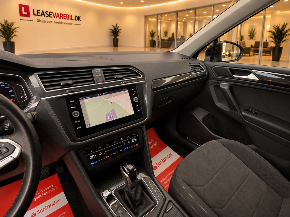 VW Tiguan 2,0 TDi 150 Elegance DSG Van 5d