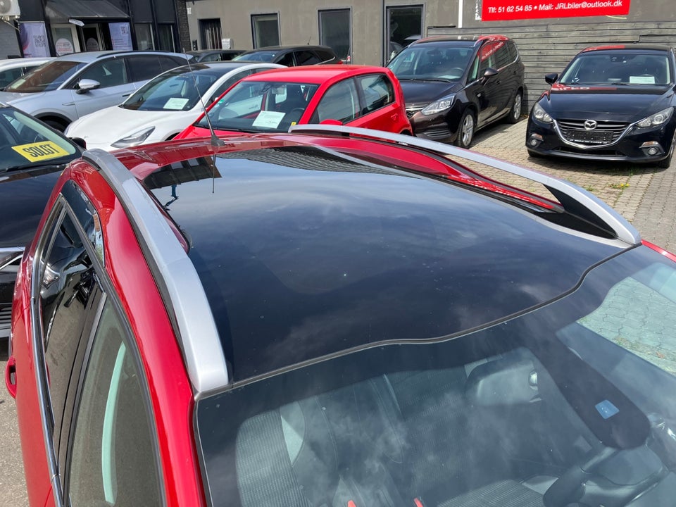 Peugeot 2008 1,2 e-THP 110 Desire Sky 5d