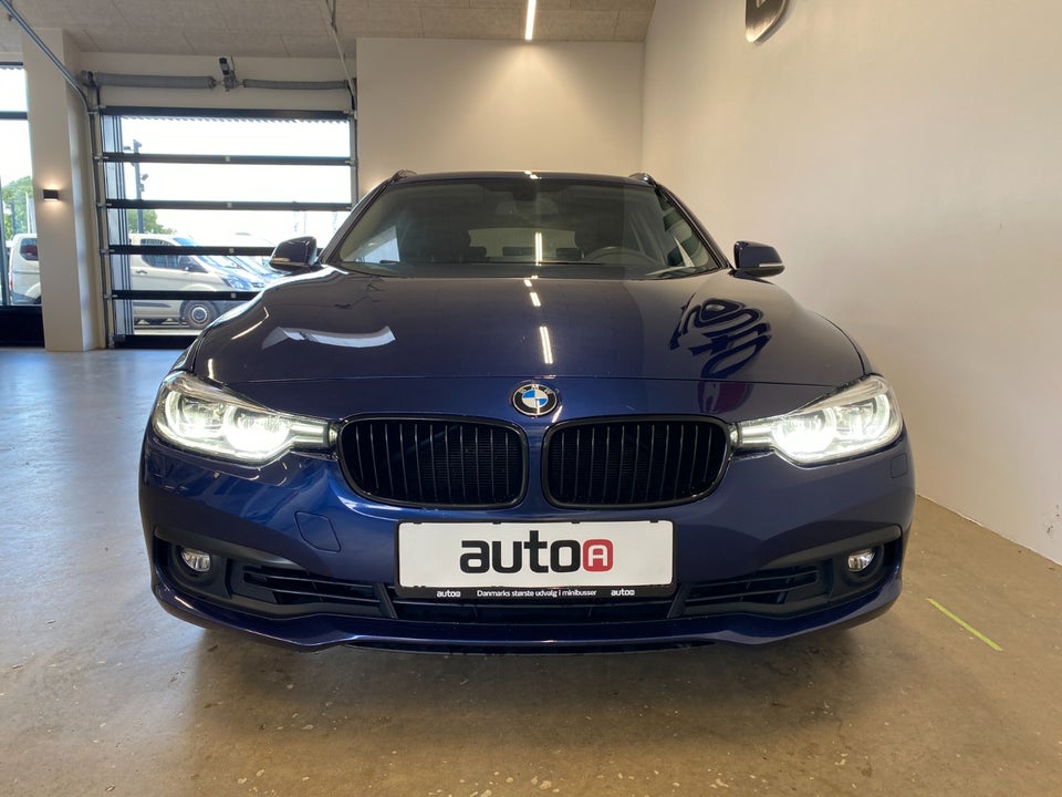 BMW 320i 2,0 Touring aut. 5d