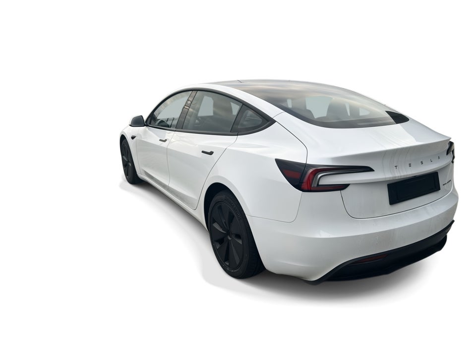 Tesla Model 3 Long Range AWD 4d