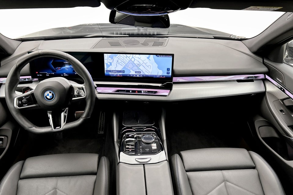 BMW i5 eDrive40 M-Sport 4d