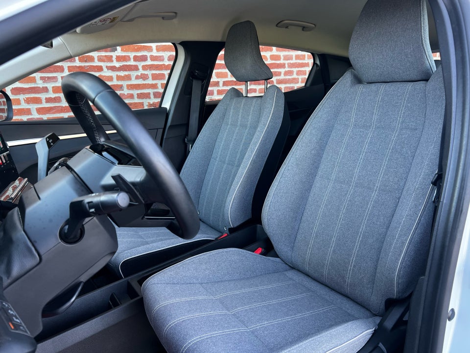 Renault Megane E-Tech 60 Equilibre 5d