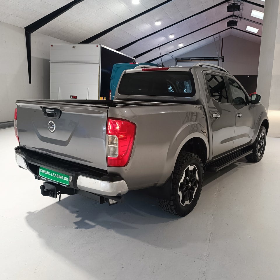 Nissan Navara 2,3 dCi 190 Db.Kab Tekna aut. 4d