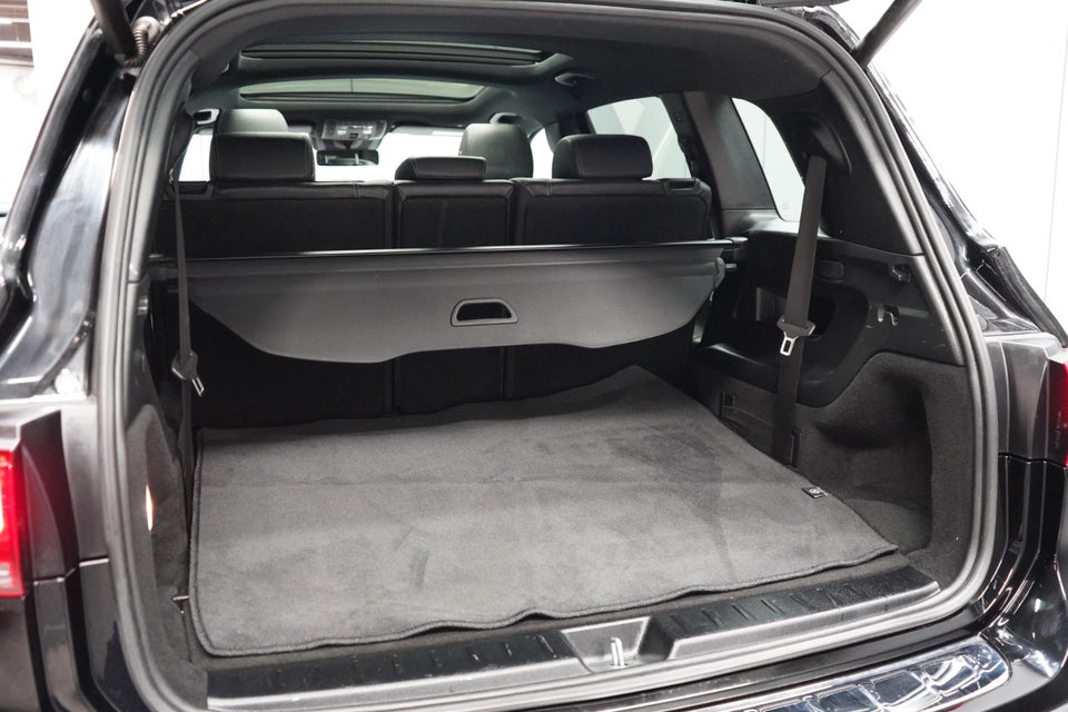 Mercedes EQB300 4Matic 7prs 5d