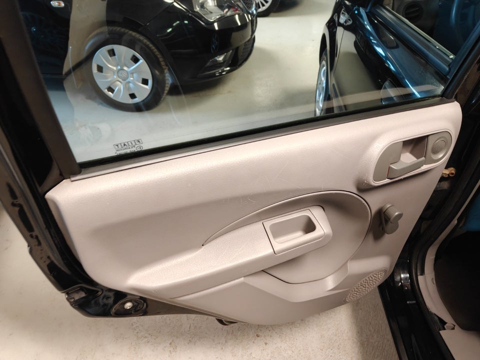 Fiat Panda 1,2 Ciao 5d