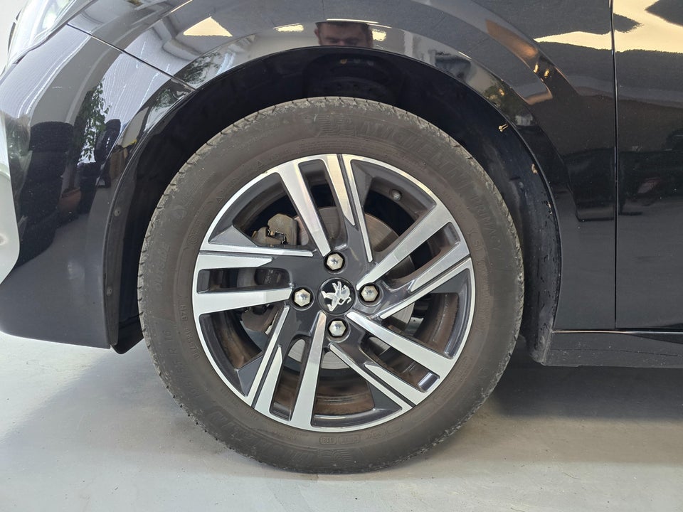 Peugeot 208 1,2 PureTech 100 Allure Grand 5d