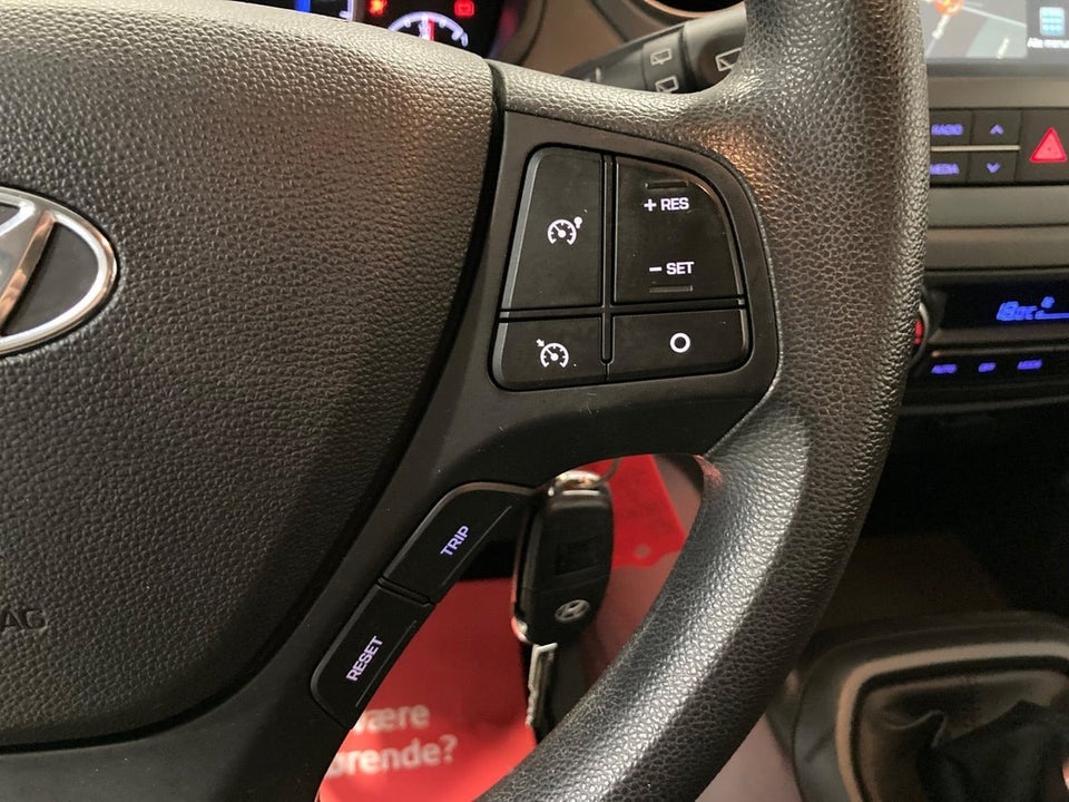 Hyundai i10 1,0 Touch 5d