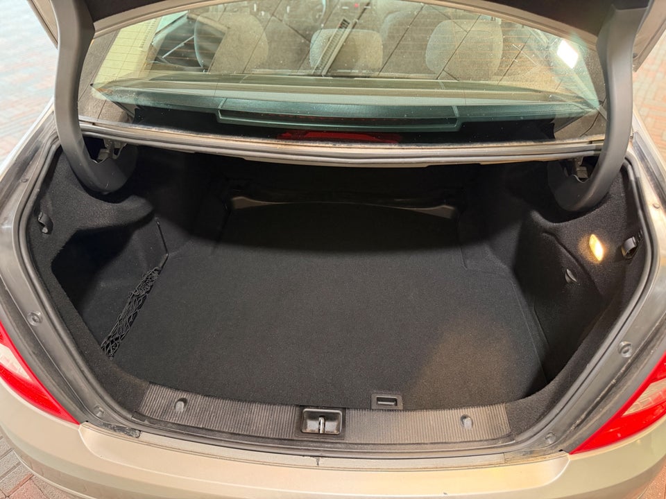 Mercedes C200 2,2 CDi Classic 4d