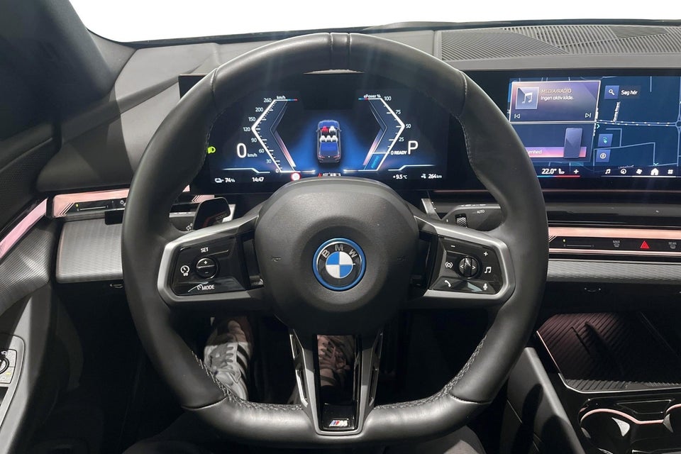 BMW i5 eDrive40 M-Sport 4d