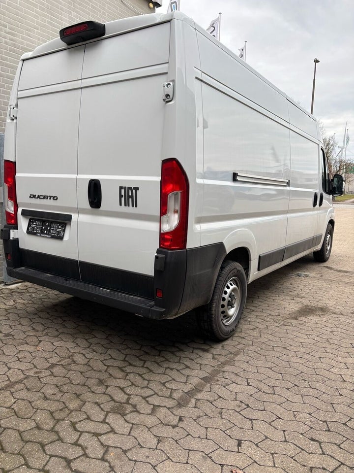 Fiat Ducato 35 Maxi 2,2 MJT 140 Kassevogn L3H2 Pro aut.