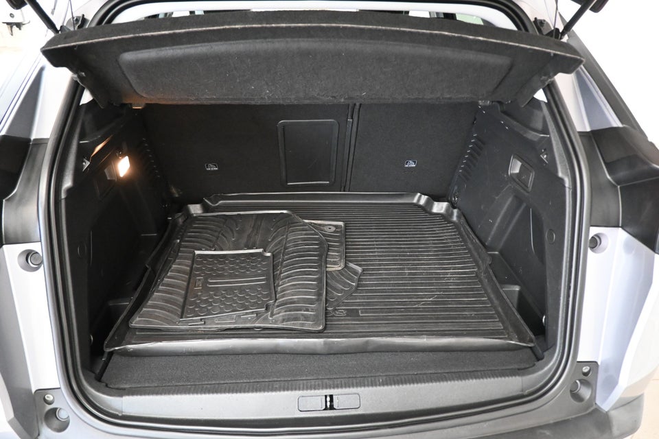 Peugeot 3008 1,5 BlueHDi 130 Allure 5d