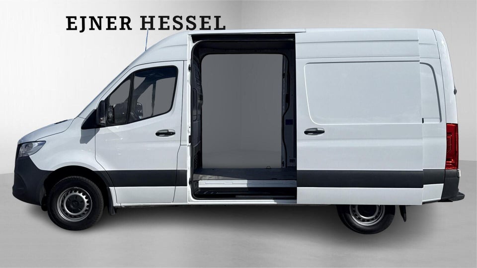 Mercedes Sprinter 317 2,0 CDi A2 Kassevogn aut. RWD
