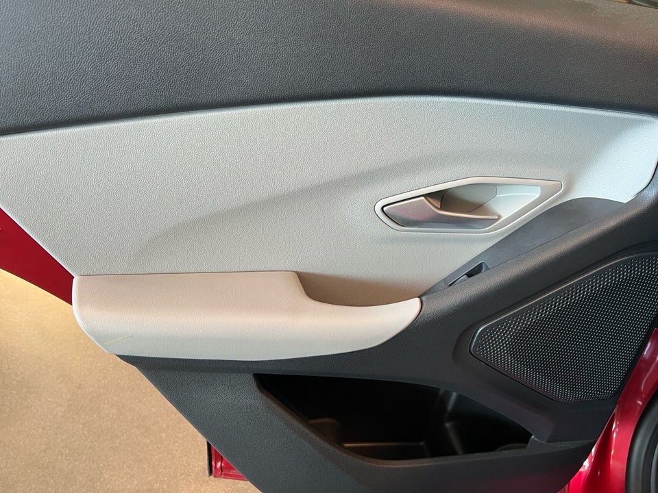 Ford Explorer 79 Premium Extended Range AWD 5d