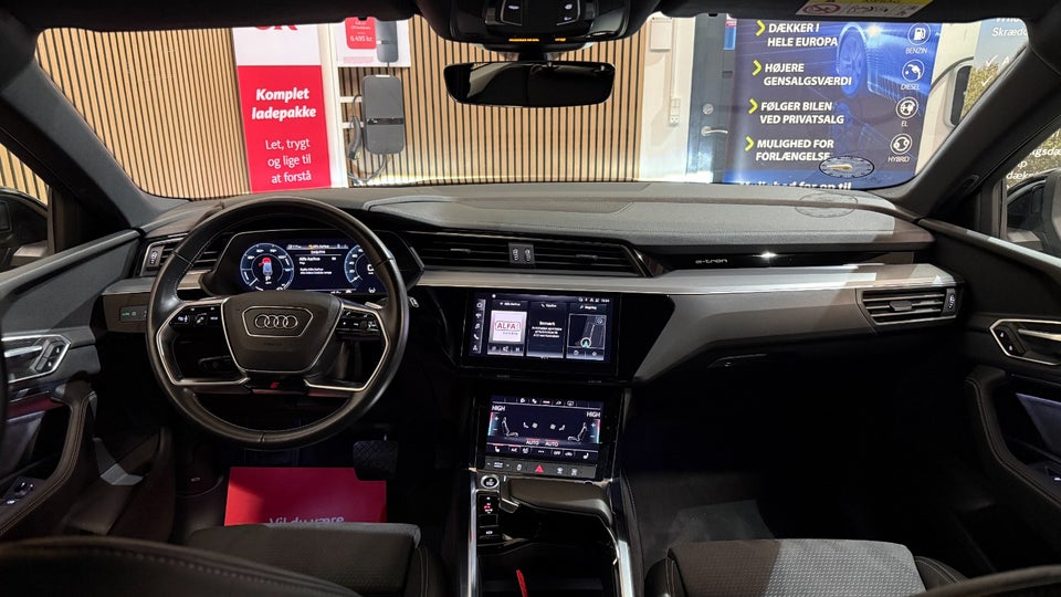 Audi e-tron 55 S-line quattro 5d