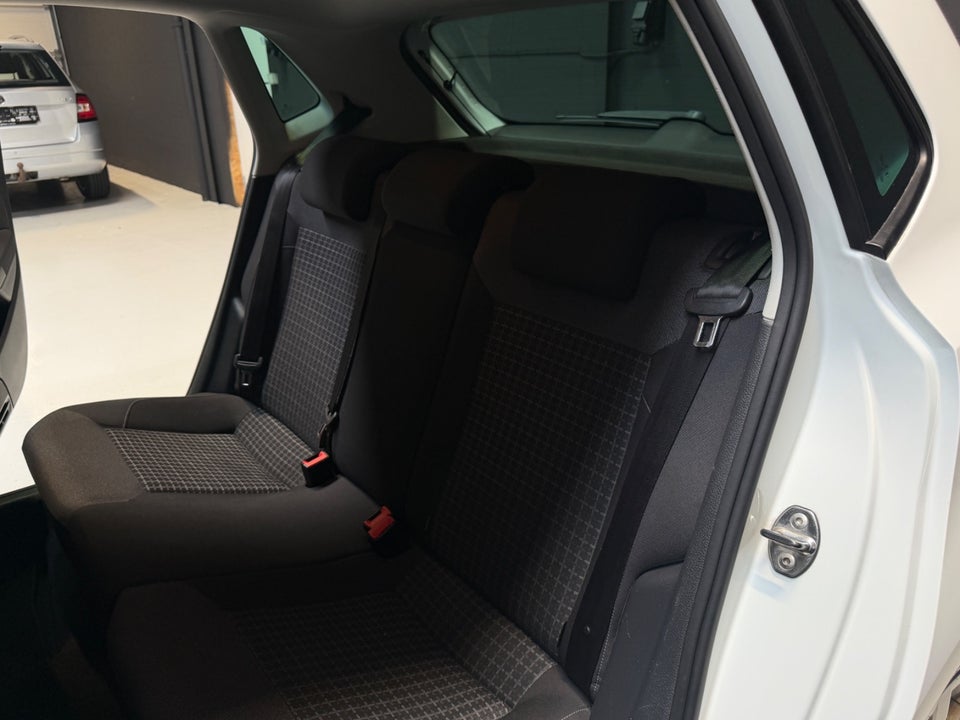 VW Polo 1,4 TDi 90 Comfortline BMT 5d