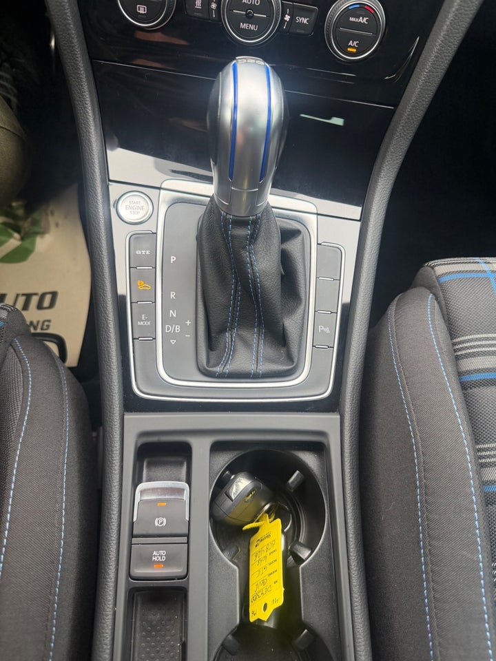 VW Golf VII 1,4 GTE DSG 5d