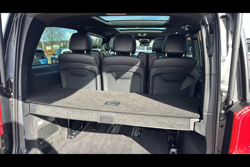 Mercedes EQV300 Avantgarde L