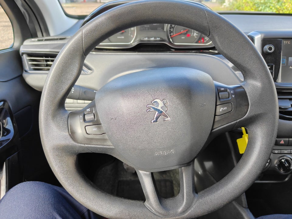 Peugeot 208 1,2 VTi Active Motion 5d