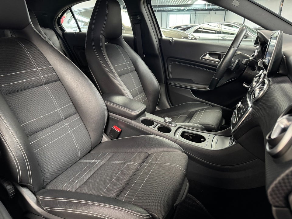 Mercedes A200 1,6 Business aut. 5d