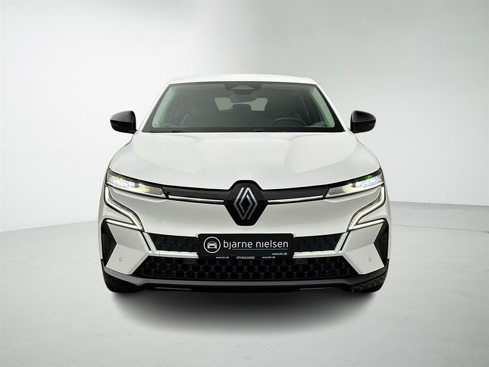 Renault Megane E-Tech 40 Equilibre 5d