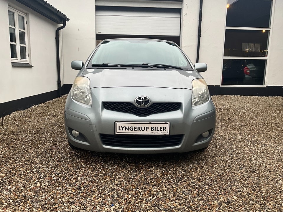 Toyota Yaris 1,4 D-4D T2 5d