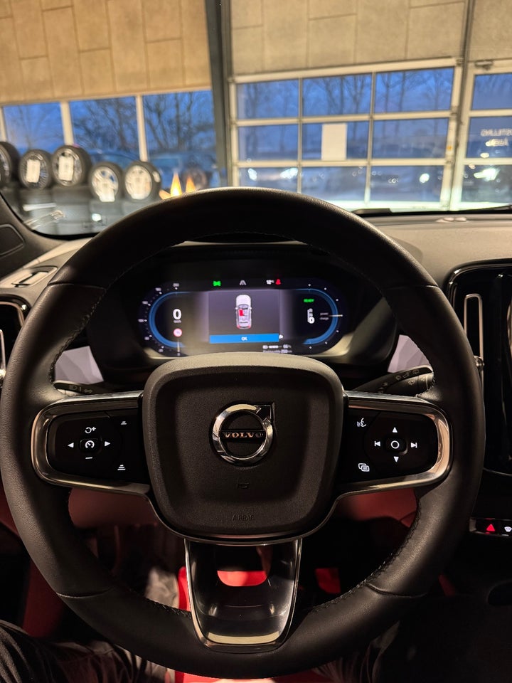 Volvo XC40 P8 ReCharge Twin Plus 5d