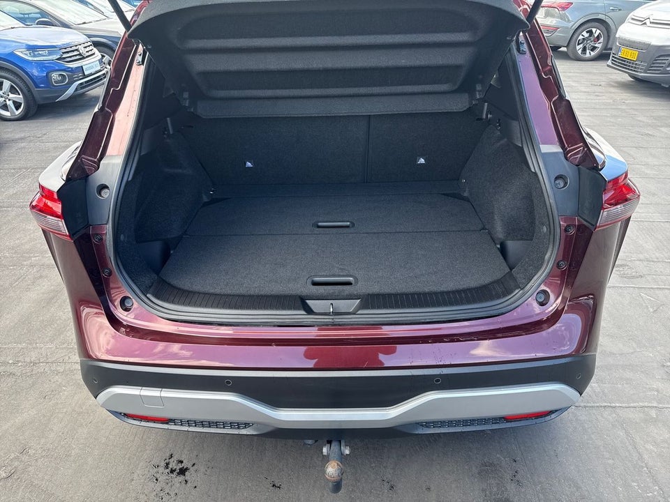 Nissan Qashqai 1,3 mHEV N-Connecta X-tr. 5d