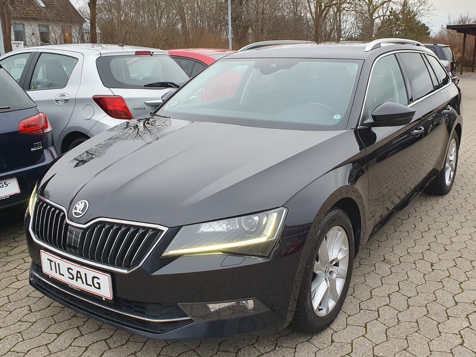 Skoda Superb 1,4 TSi 150 Business Executive Combi DSG 5d