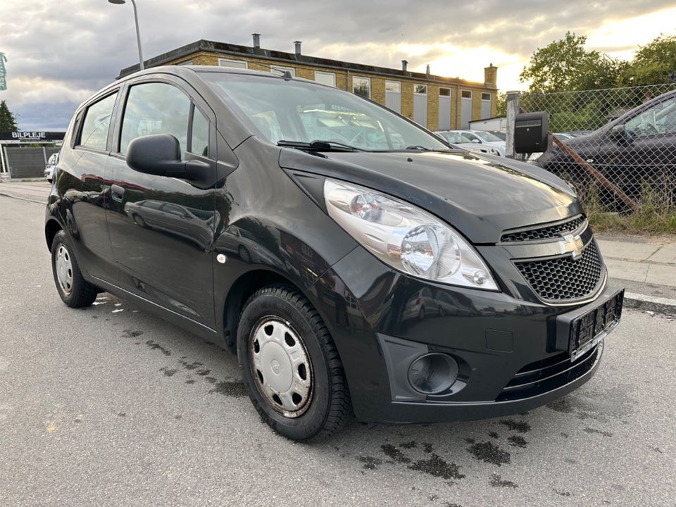 Chevrolet Spark 1,0 LS 5d