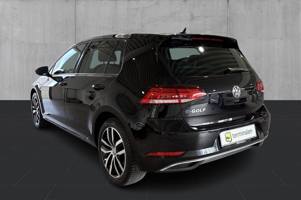 VW e-Golf VII Highline 5d