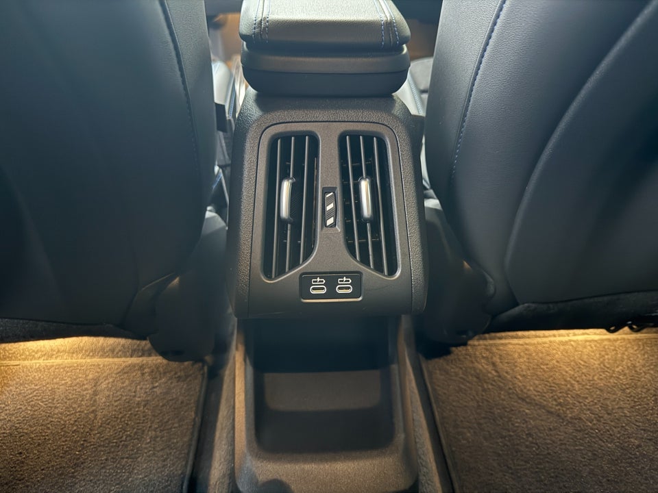 BMW iX2 xDrive30 Fully Charged 5d