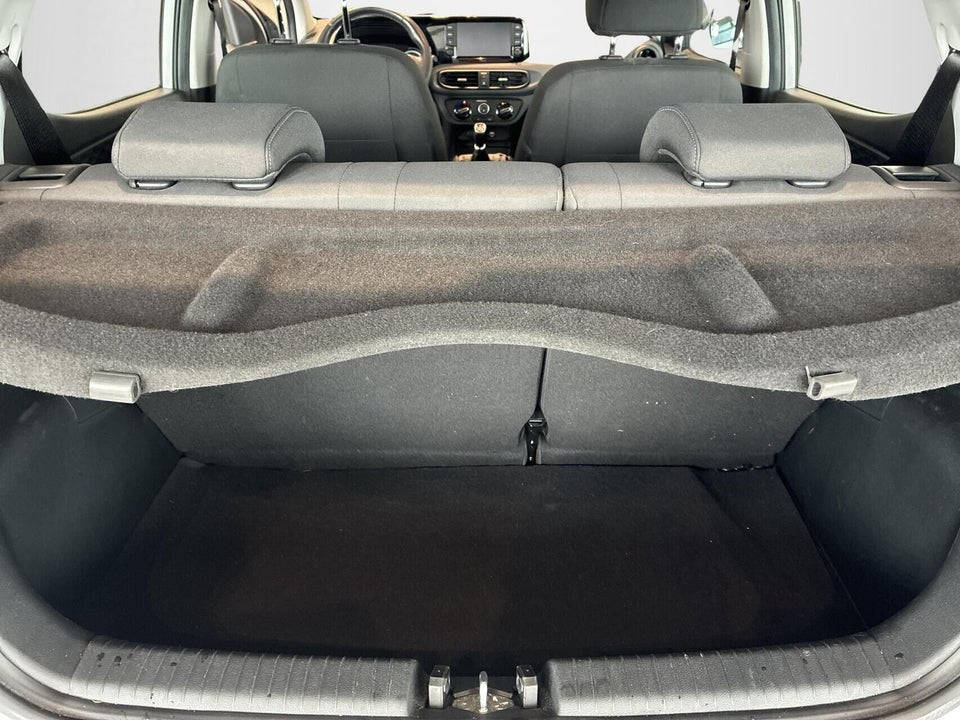 Hyundai i10 1,0 MPi Essential 5d