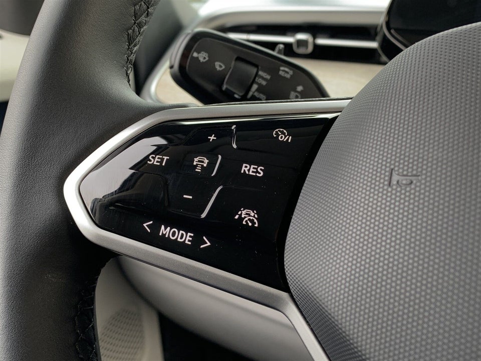 VW ID.Buzz 77 Style SWB 5d